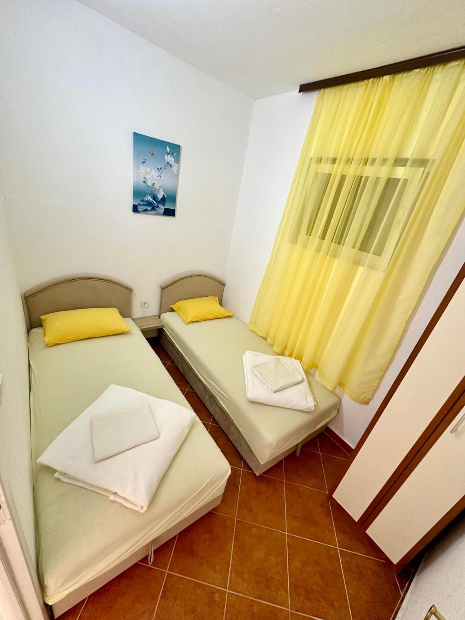 Montenegrina Apartment Budva Bagian luar foto